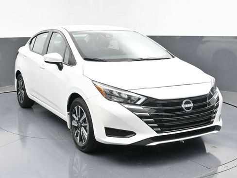 New 2025 Nissan Versa SV w/ Trunk Package FWD image 2