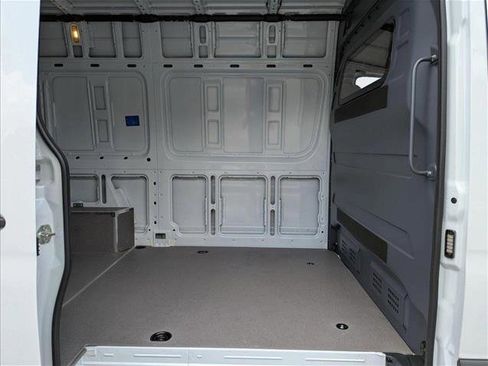 New 2025 Mercedes-Benz Sprinter 2500 image 15