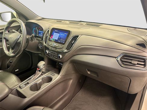 Used 2024 Chevrolet Equinox RS w/ RS Leather Package image 30