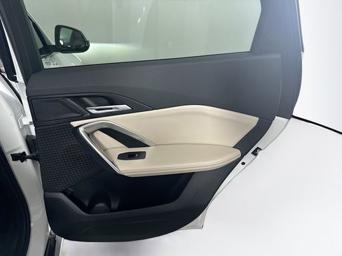 Used 2024 BMW X1 xDrive28i image 31