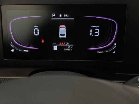 Used 2024 Kia Sportage LX image 13