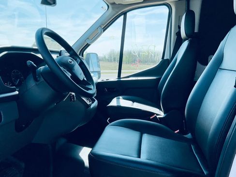 New 2025 Ford Transit 250 148 Medium Roof w/ Load Area Protection Package image 19
