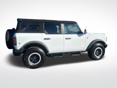 Used 2022 Ford Bronco Badlands image 6