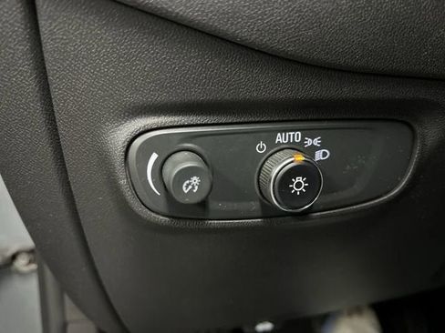 Certified 2024 Chevrolet Equinox LT FWD image 17