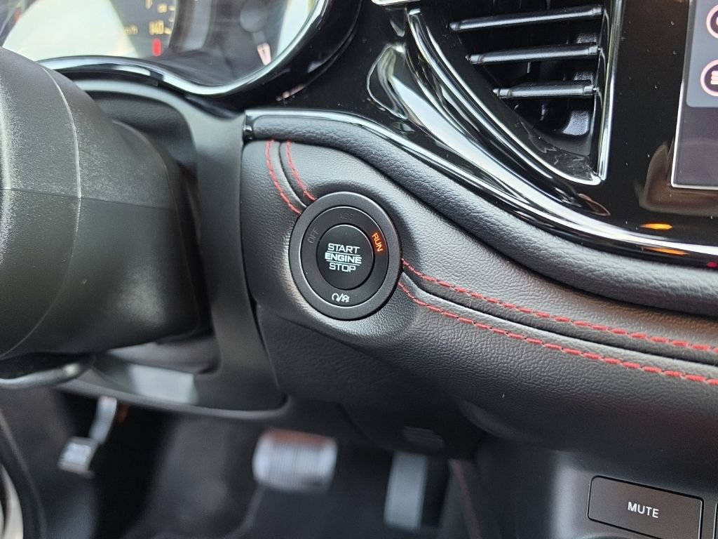 Used 2025 Dodge Durango GT AWD/4WD image 16
