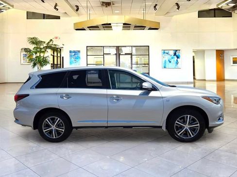 Certified 2020 INFINITI QX60 Pure AWD/4WD image 4