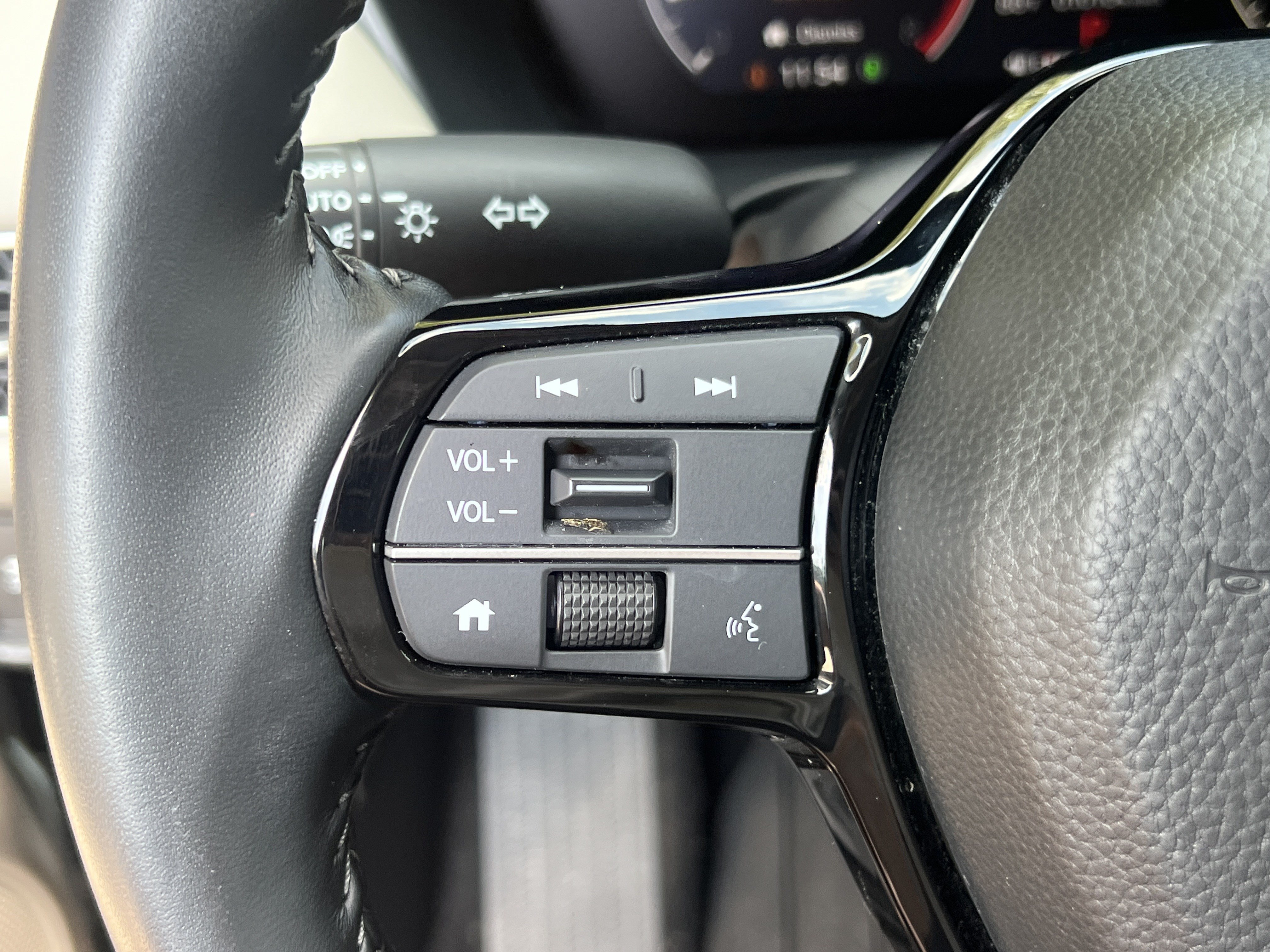 Used 2026 Honda HR-V EX-L image 24
