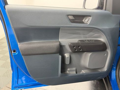 Used 2025 Ford Maverick XL FWD image 18