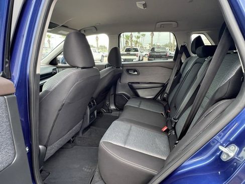 Certified 2023 Nissan Rogue SV image 27