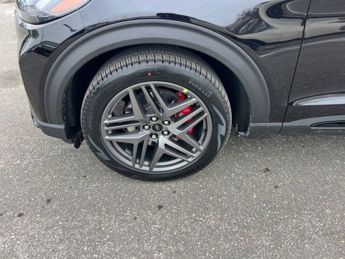 New 2026 Ford Explorer ST w/ Sun And Sound Package image 35