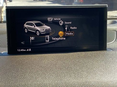 Used 2018 Audi Q7 3.0T Prestige image 22