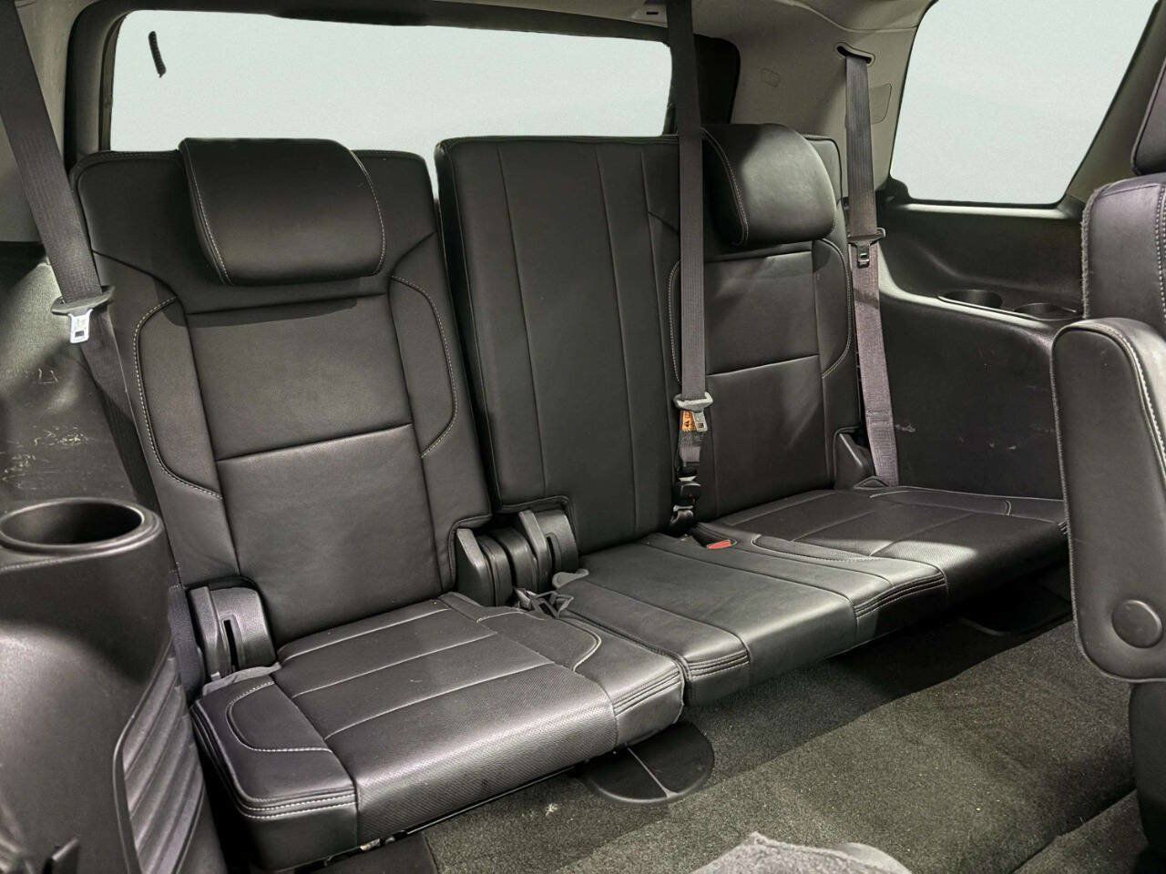 Used 2016 GMC Yukon Denali w/ Open Road Package AWD/4WD image 22