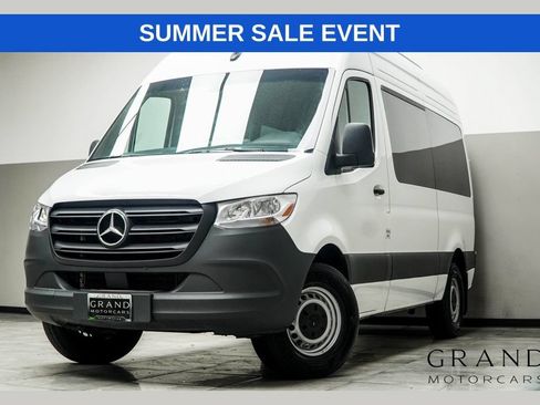 Used 2024 Mercedes-Benz Sprinter 2500 image 1