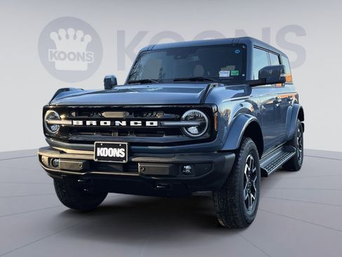 New 2025 Ford Bronco Outer Banks image 1
