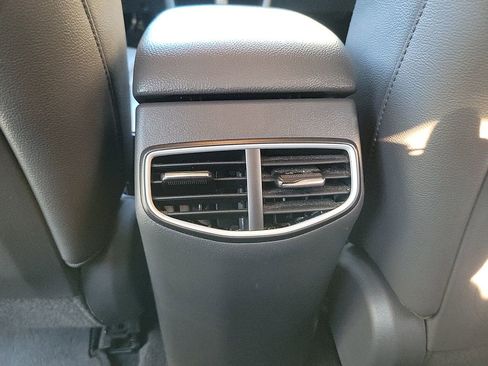 Used 2019 Hyundai Ioniq Limited image 21