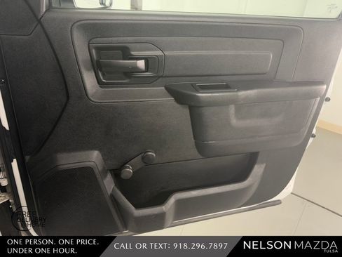 Used 2015 RAM 1500 ST RWD image 32