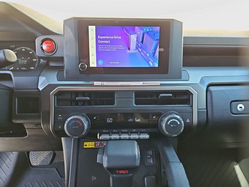 Certified 2025 Toyota 4Runner 4WD image 14