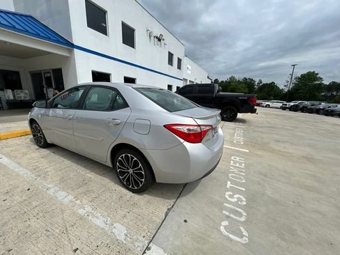 Used 2014 Toyota Corolla S FWD image 48