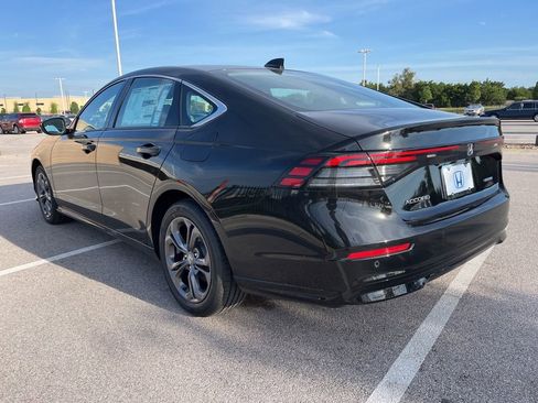 New 2026 Honda Accord EX-L image 4