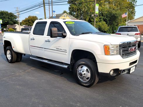 Used 2012 GMC Sierra 3500 Denali image 3