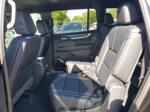 New 2026 GMC Acadia Elevation w/ Elevation Premium Package image 6