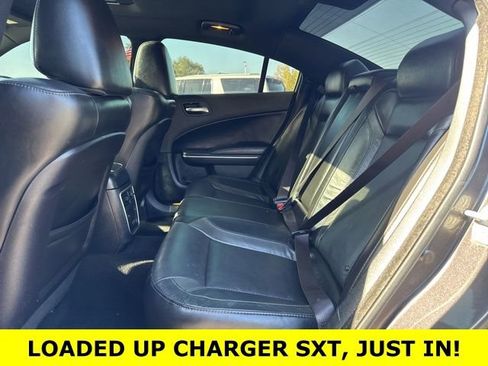 Used 2019 Dodge Charger SXT w/ Leather Interior Group image 24