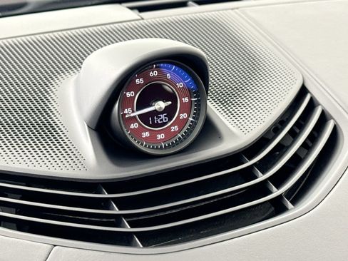 Certified 2022 Porsche Taycan GTS AWD/4WD image 17