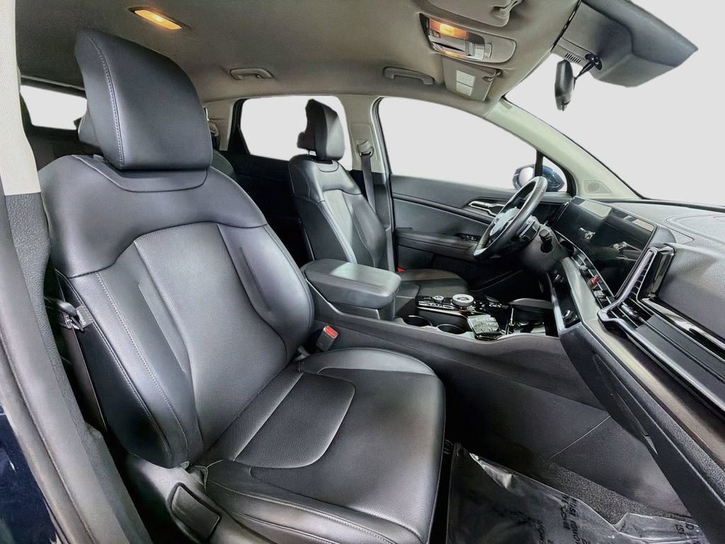 Used 2023 Kia Sportage EX AWD/4WD image 29
