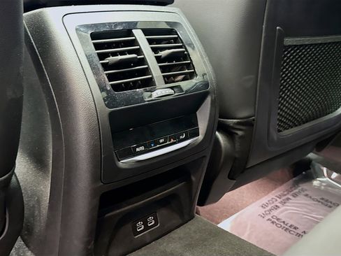 Used 2022 BMW X4 M40i image 17