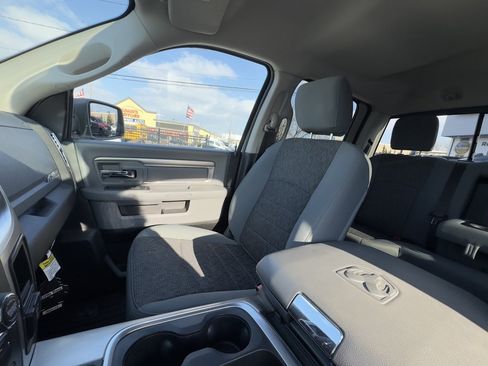 Used 2018 RAM 1500 Big Horn image 15