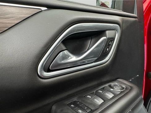 Used 2021 Chevrolet Tahoe LT AWD/4WD image 9