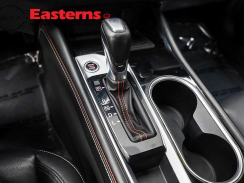 Used 2023 Nissan Altima 2.5 SR w/ SR Premium Package FWD image 13