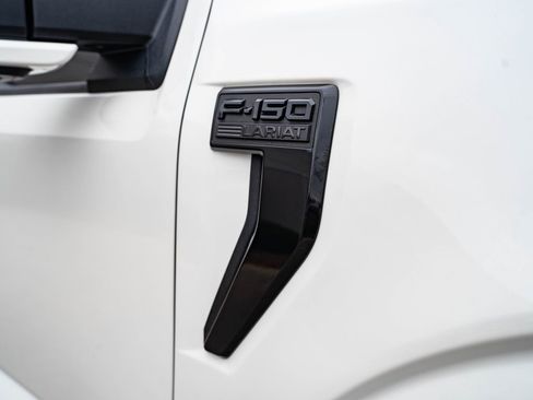 Used 2024 Ford F150 Lariat AWD/4WD image 16