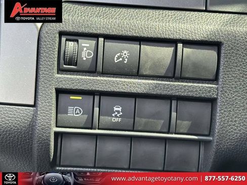 Used 2026 Toyota Tacoma SR5 AWD/4WD image 24