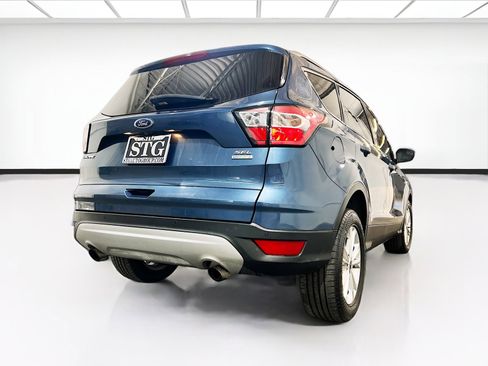 Used 2018 Ford Escape SEL image 4