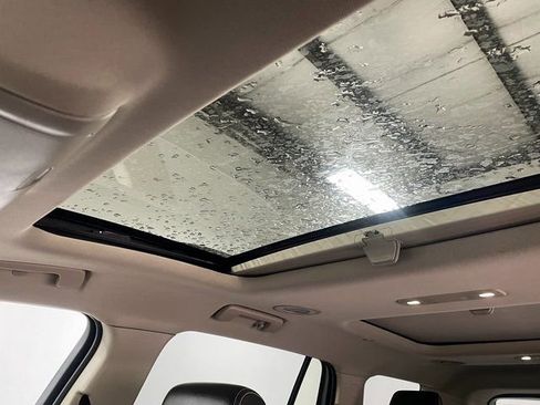 Used 2018 GMC Acadia Denali w/ Technology Package image 19