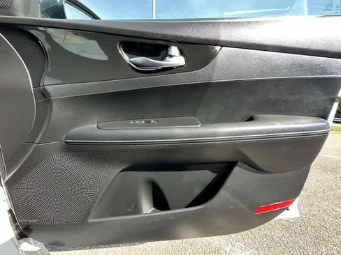 Used 2024 Kia Forte GT-Line w/ GT-Line Premium Package FWD image 25