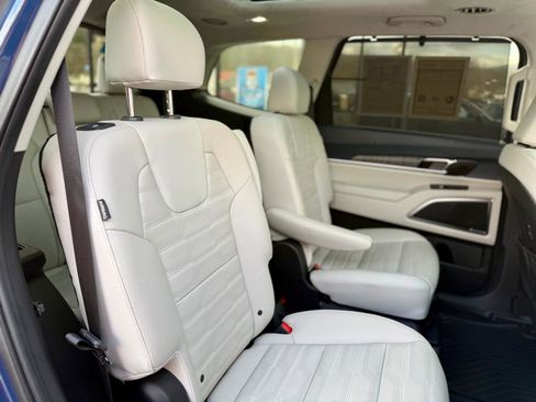 Used 2023 Kia Telluride SX Prestige AWD/4WD image 37