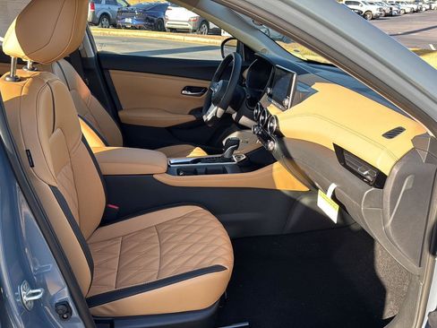 New 2025 Nissan Sentra SV w/ SV Premium Package image 10