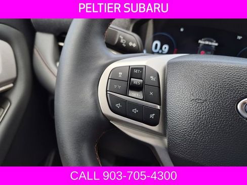 Used 2025 Ford Explorer Active RWD image 32