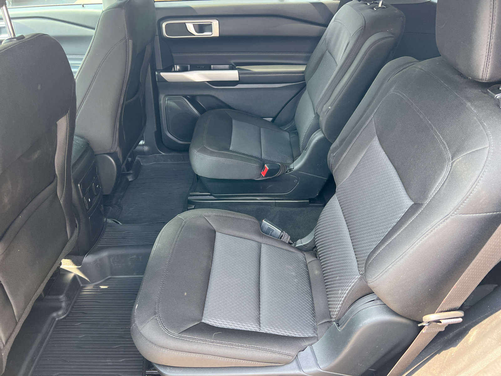 Used 2022 Ford Explorer XLT RWD image 21