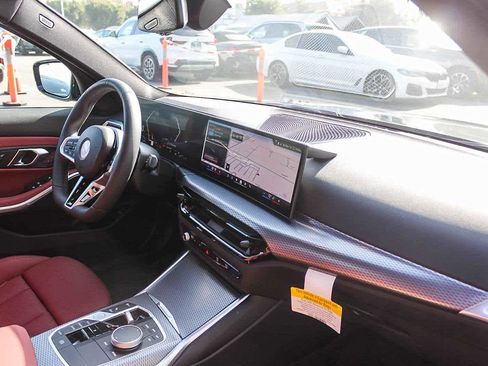 New 2026 BMW 330i Sedan w/ M Sport Package image 16