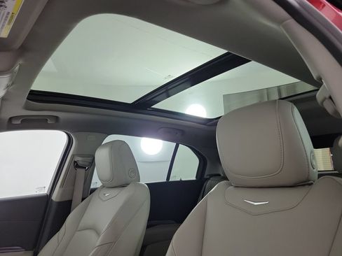 Used 2023 Cadillac XT4 Luxury w/ Driver Awareness Package FWD image 18