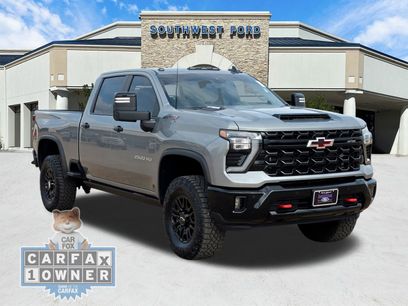 Used 2025 Chevrolet Silverado 2500 ZR2 w/ Technology Package