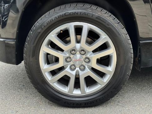 Used 2016 GMC Acadia Denali image 9