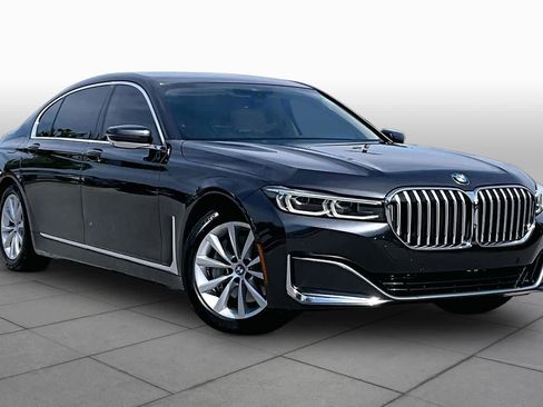 Used 2020 BMW 740i w/ Cold Weather Package RWD image 2