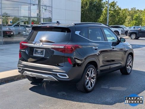 Used 2023 Kia Seltos SX w/ SX Sunroof Package image 7