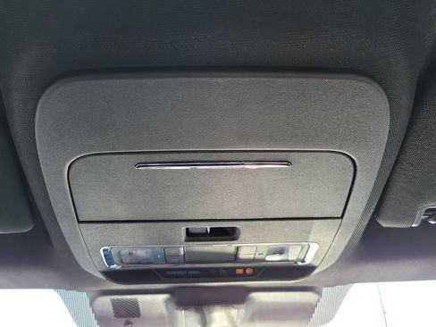 New 2026 Ford F250 Platinum image 32