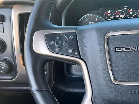 Used 2017 GMC Sierra 2500 Denali w/ Duramax Plus Package AWD/4WD image 24