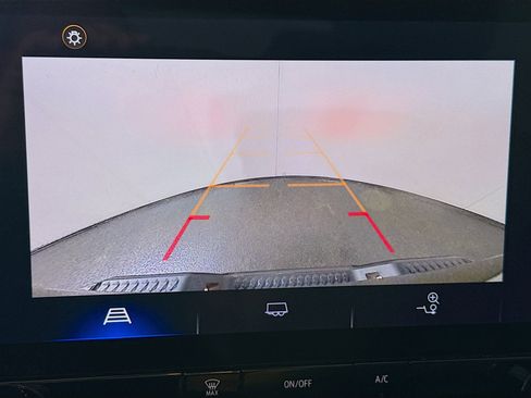 Used 2024 Chevrolet Colorado W/T image 19